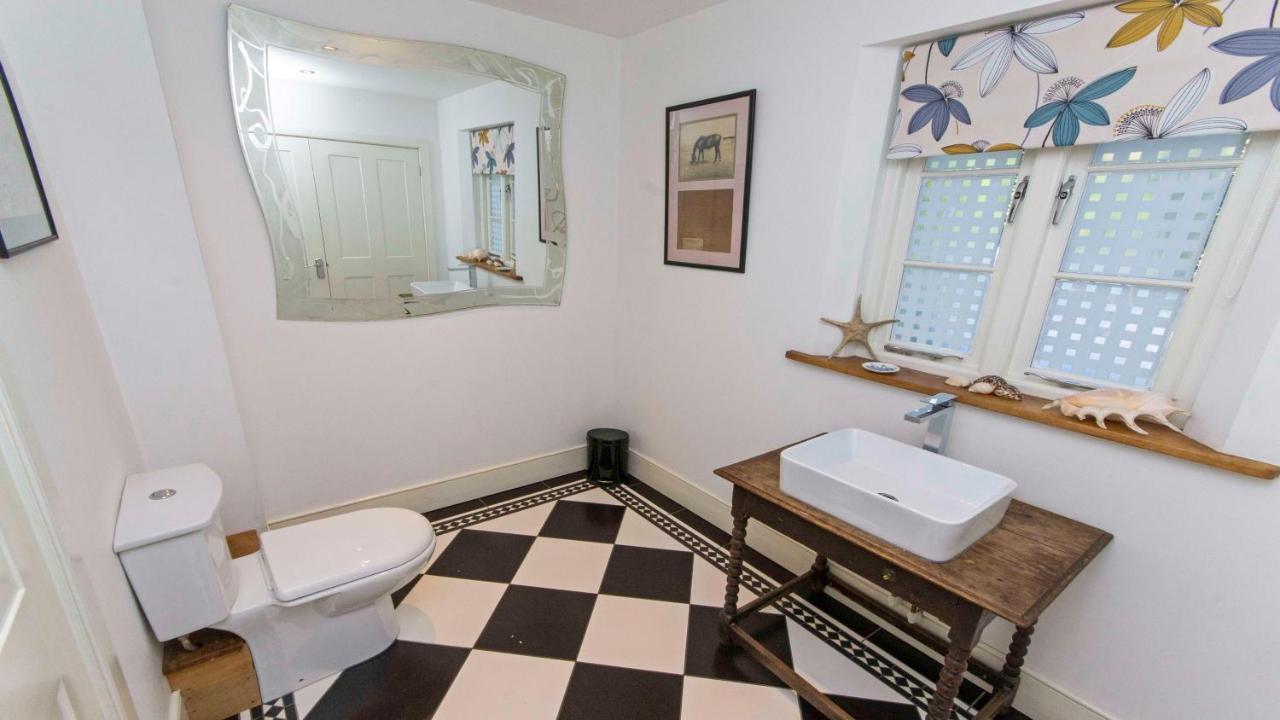 Crowborough Farm - Impressive & Sophisicated Home Surrounded By Unspoilt Countryside In Georgeham - Dog Friendly, Sleeps 14 Ngoại thất bức ảnh
